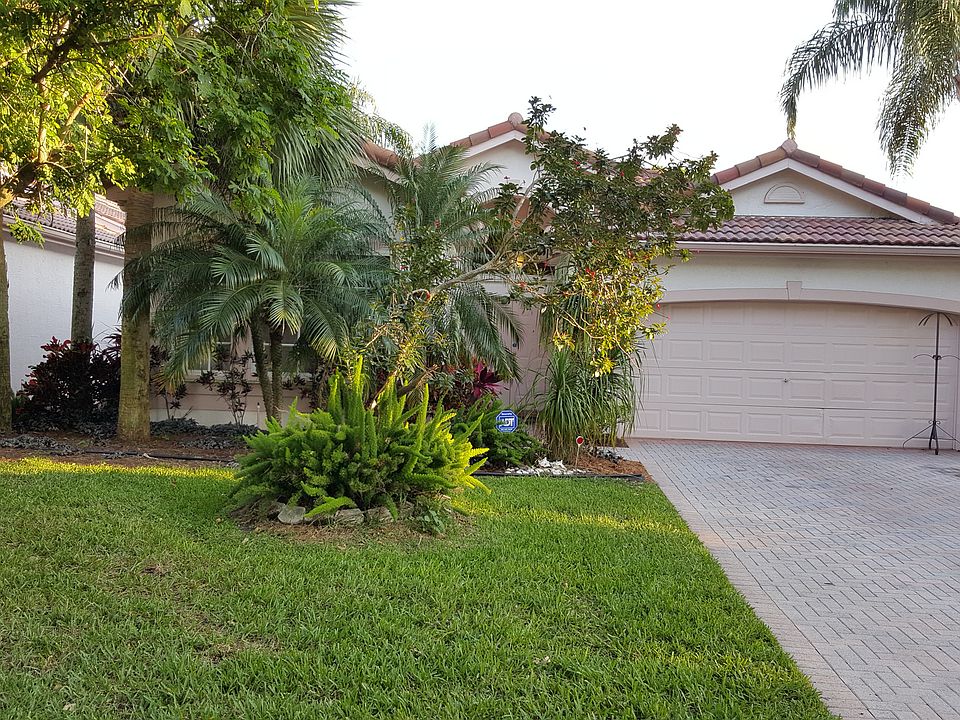 1st image of 11744 Castellon Ct