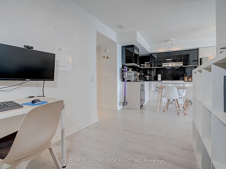 72 Esther Shiner Blvd #2102 — Photo 14