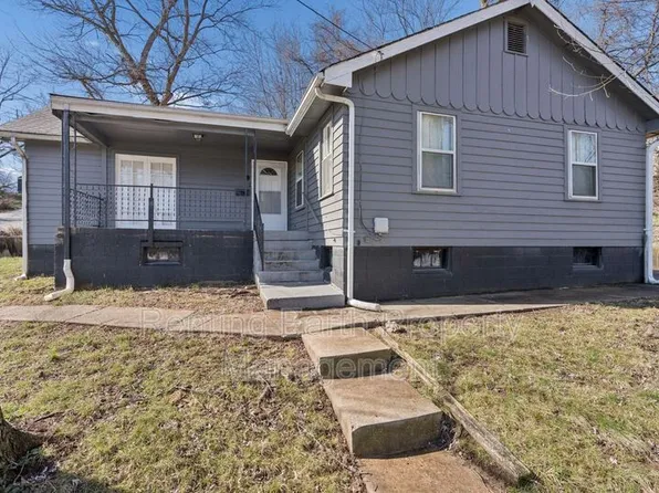 5515 Wilborn Dr, Saint Louis, MO 63136