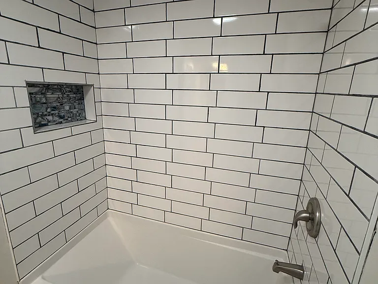 300 Macgregor Dr — Photo 11