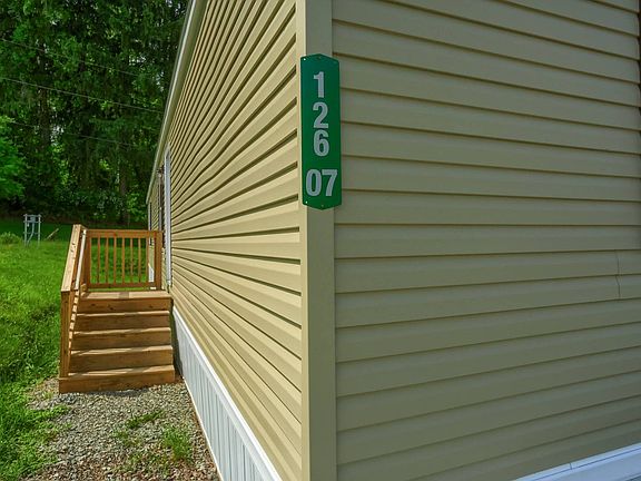 2nd image of 126 Candleberry Ln Lot 7