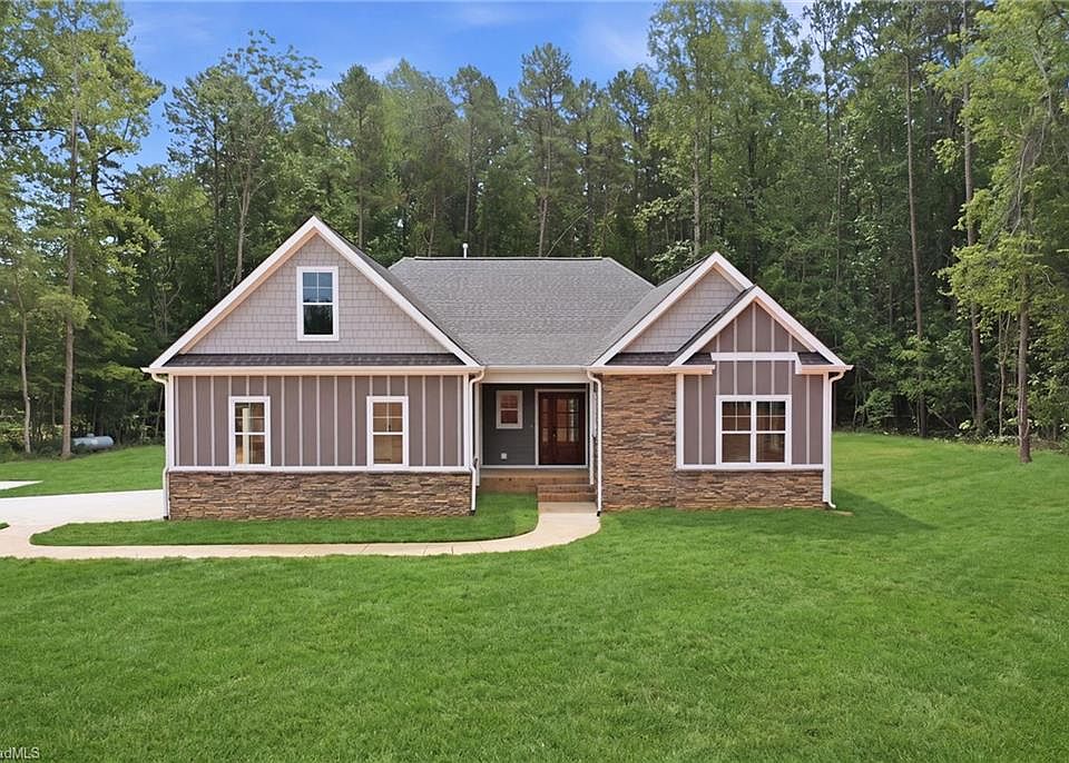 1st image of 4564 Kimesville Rd