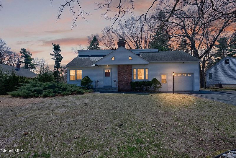 2nd image of 39 E Highland Drive