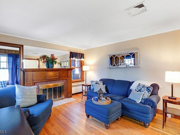 5th image of 724 Eagle Rock Ave