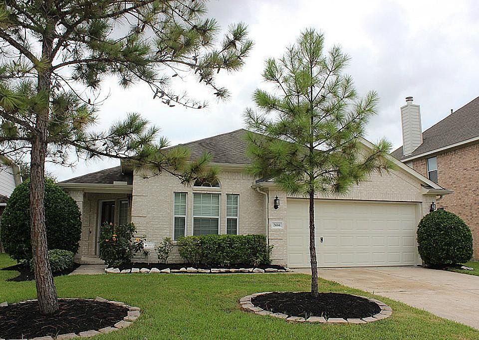 1st image of 2614 Easton Springs Ct