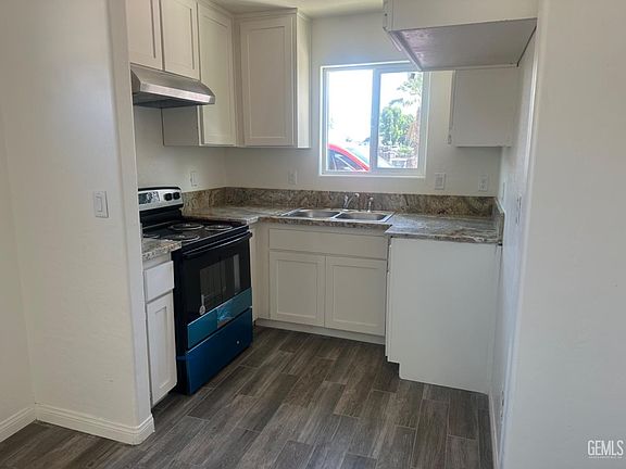 2nd image of 3709 Jewett Ave