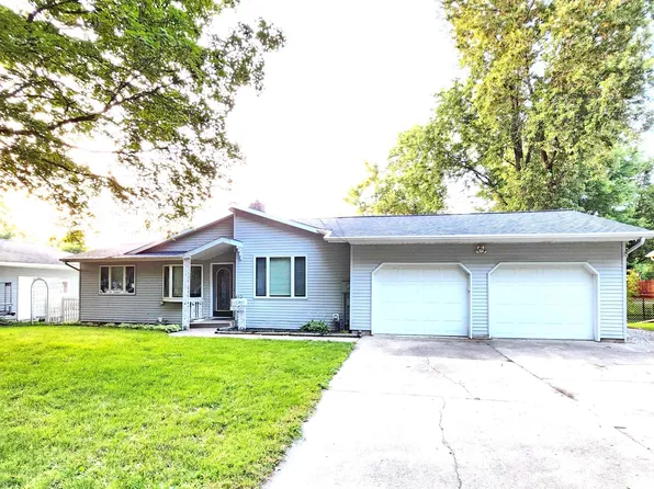 412 Lake St, Bellevue, MI 49021