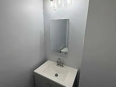 3rd image of 32 Dayton St #G1c
