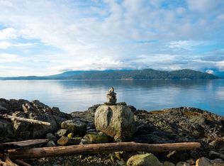 908 Clipper Pl, Bowen Island, BC V0N1G2