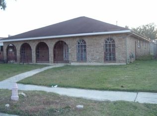 7024 Neptune Ct, New Orleans, LA 70126