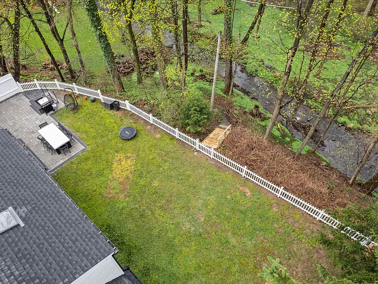 25 Brookwood Rd #HOUSE — Photo 37