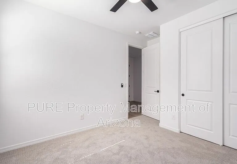 22937 E Roundup Way — Photo 10