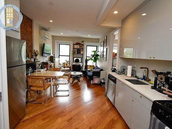 2nd image of 306 Clifton Pl #2AA
