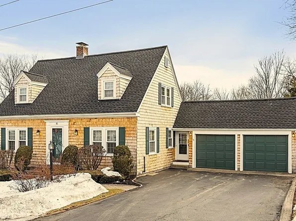 81 Winter St, Leominster, MA 01453