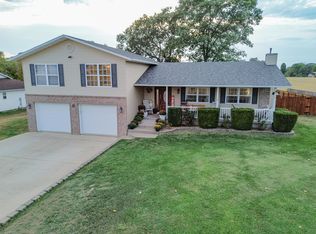 703 Guthery Street, Ava, MO 65608