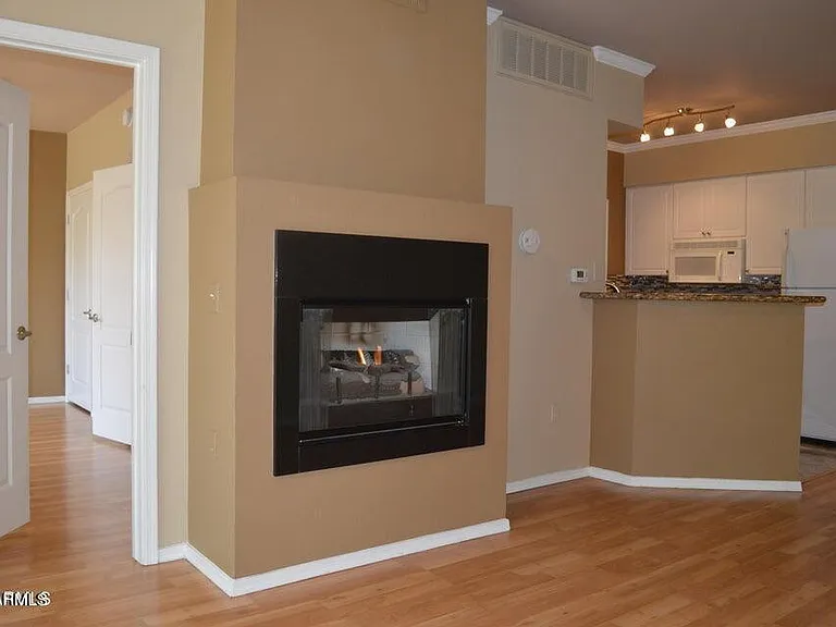 1701 E Colter St #375 — Photo 8