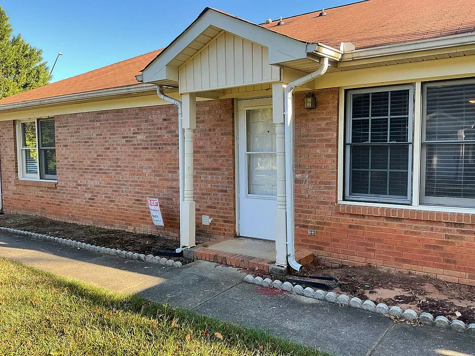 1102-102 Chandler Dr