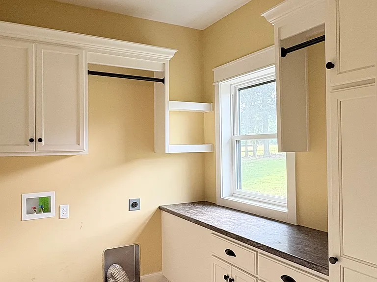 925 Clifton Church Rd — Photo 25
