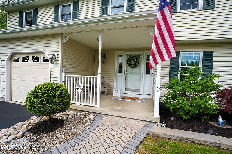 3rd image of 57 Bobwhite Drive