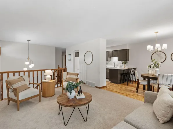 1525 Pheasantwood Trl, Northfield, MN 55057