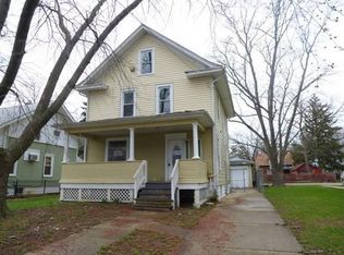 639 Lafayette St, Aurora, IL 60505