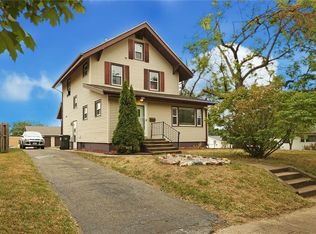 2324 Otley Ave, Perry, IA 50220