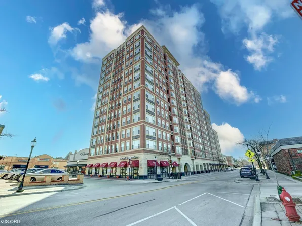 77 S Evergreen Ave Unit 805, Arlington Heights, IL 60005