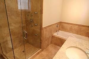 5th image of 1928 W Belmont Ave #1