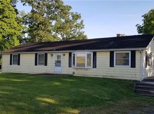 531 Samuels Rd, Somerset, PA 15501