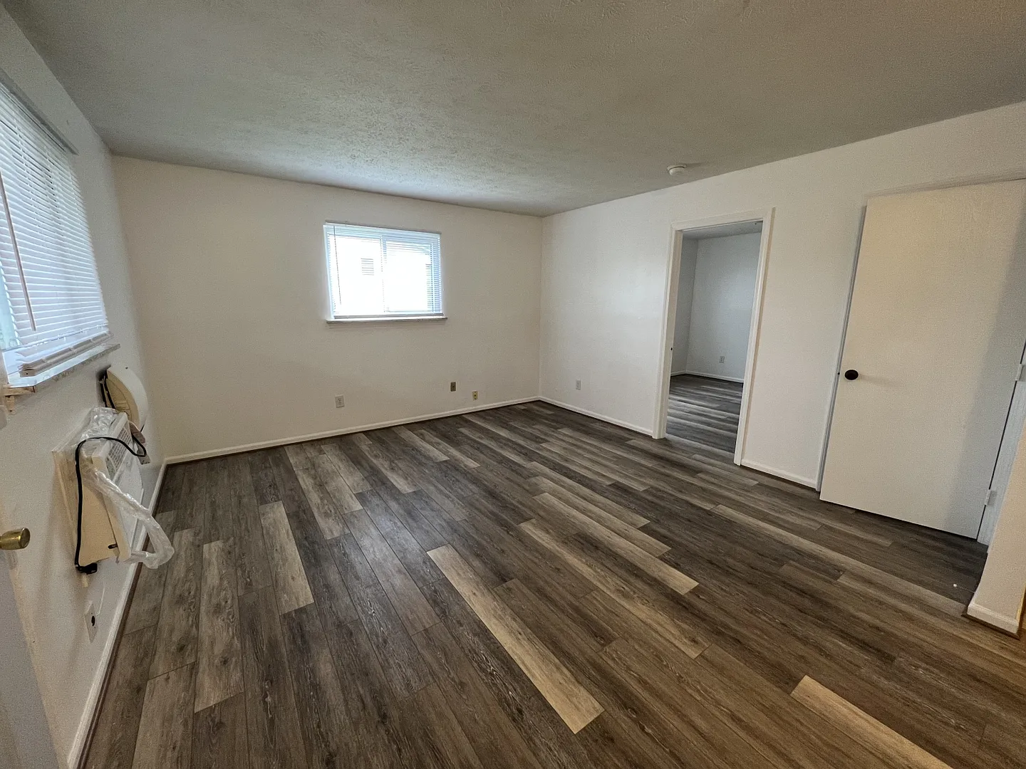 1261 Green Valley Dr — Photo 3