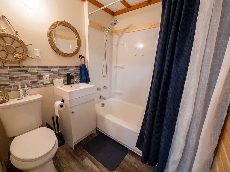 2141 Harrison Ave #1 — Photo 16