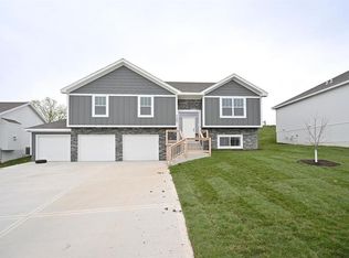 2409 Windmill Dr, Platte City, MO 64079
