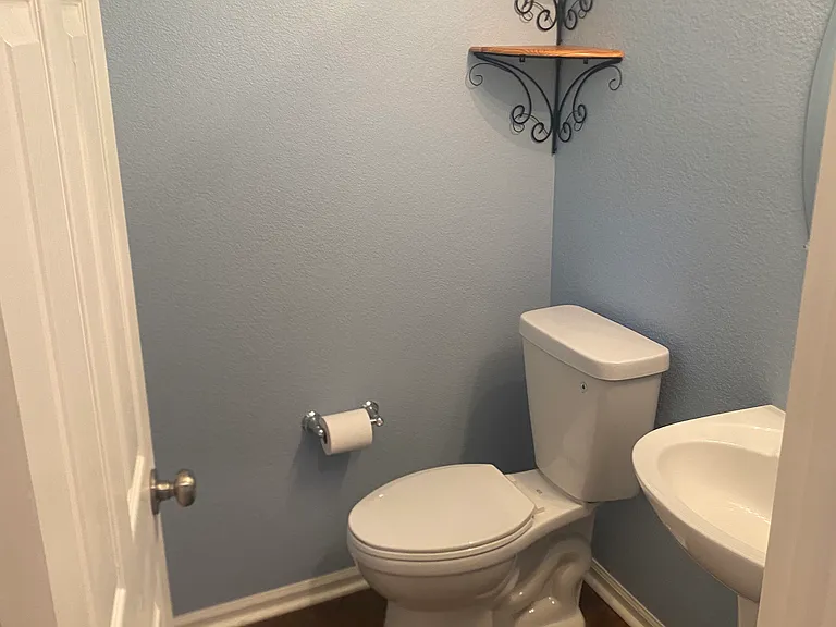 2845 Central Park Blvd — Photo 24