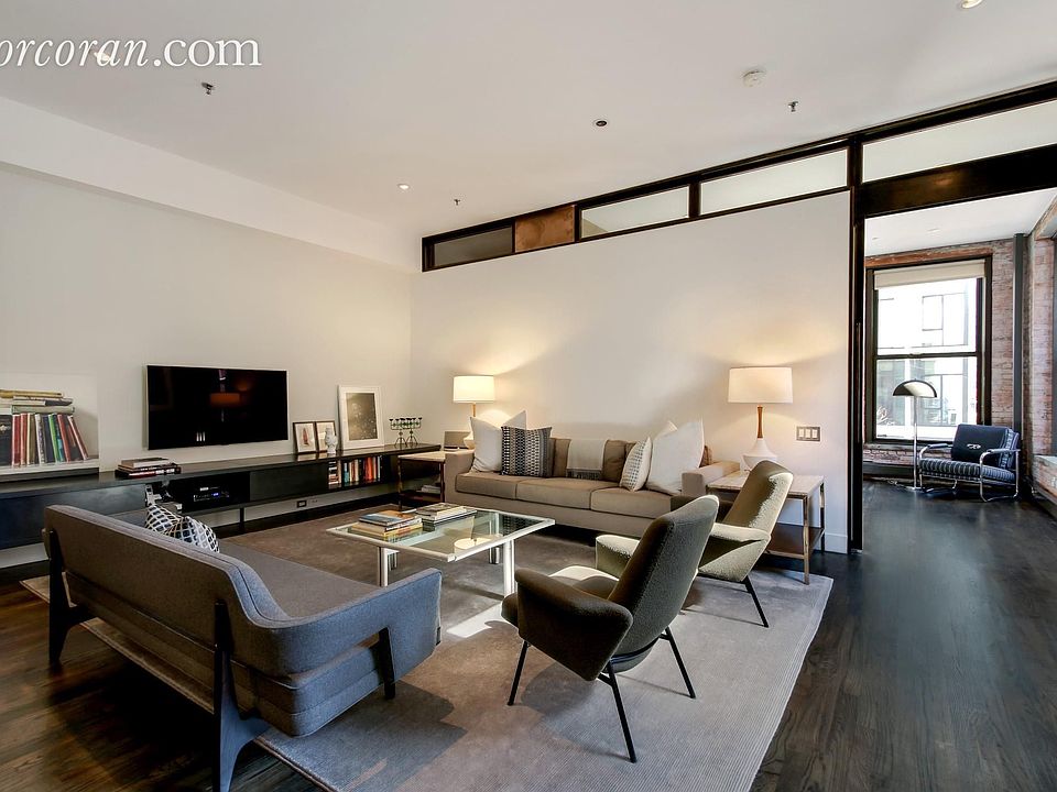1st image of 130 Watts St APT 2S