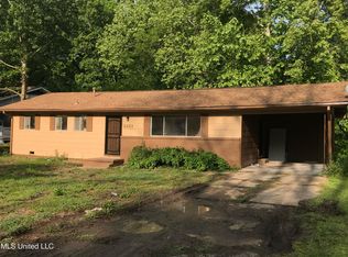 2451 Coronet Pl, Jackson, MS 39204