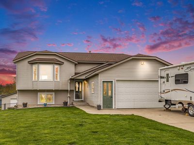11835 Cloverview Dr, Ravenna, MI, 49451