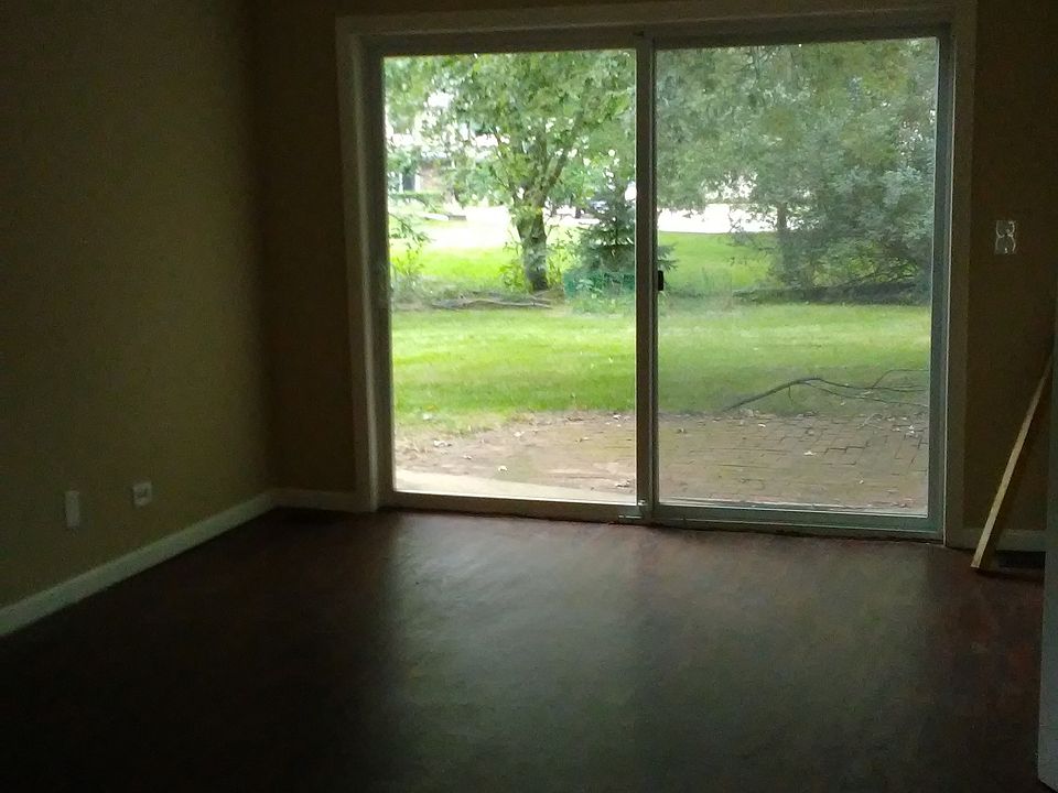 1st image of 583 Cades Ct #House