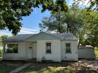 1019 Rucker Dr, Junction City, KS 66441