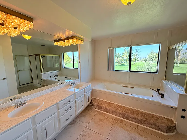Canyon Villas — Photo 36