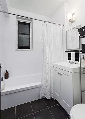 3rd image of 155-01 90th Ave APT 5B