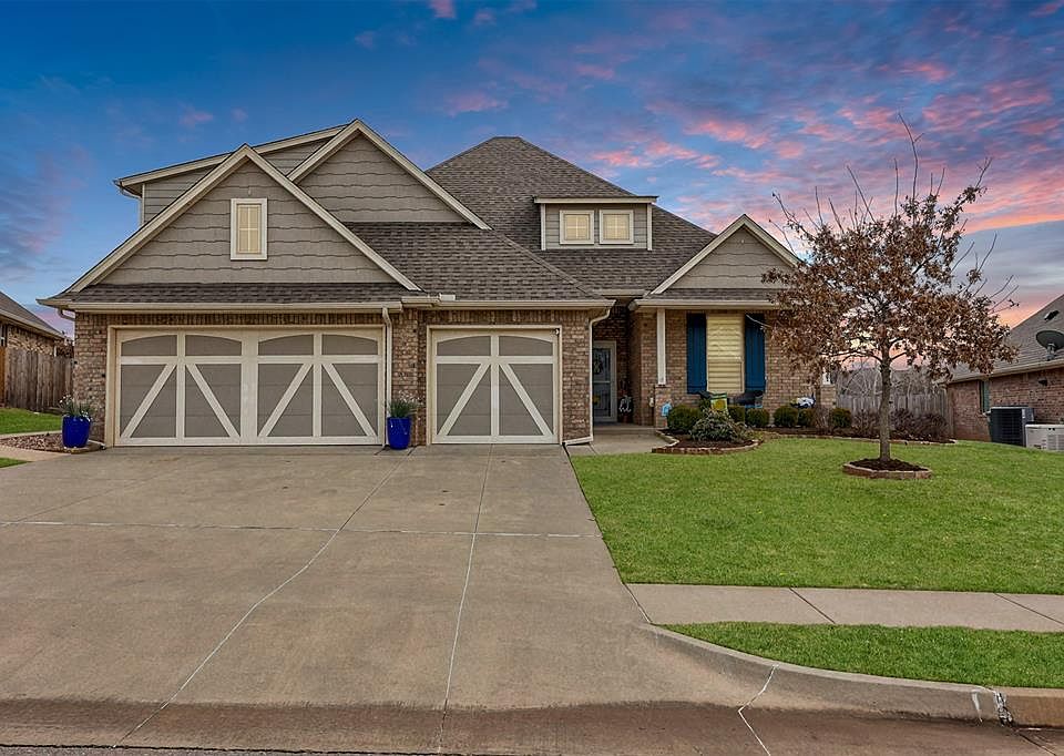 1st image of 3132 Hunter Crest Dr