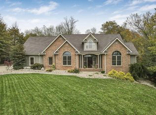 485 Ash Cir, New Concord, OH 43762