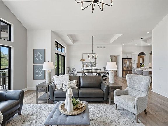 5th image of 9401 W Huntington DRIVE