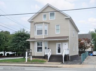 694 Park Ave, Cranston, RI 02910
