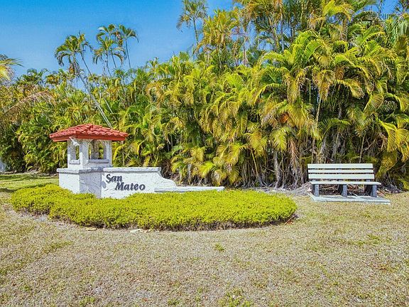 3rd image of 14922 Bonaire Cir