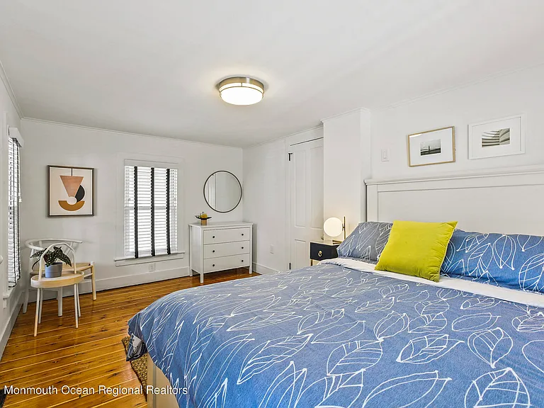 124 Heck Ave — Photo 24