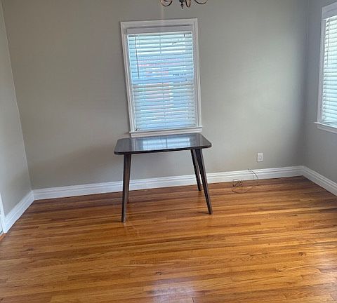 4th image of 115 Lindell Blvd Floor 2