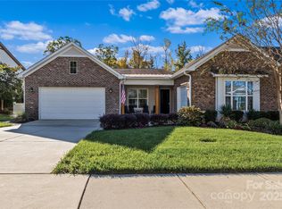 432 Granite Lake Ct, Denver, NC 28037