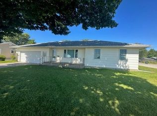 713 S Minden Ave, Minden, NE 68959