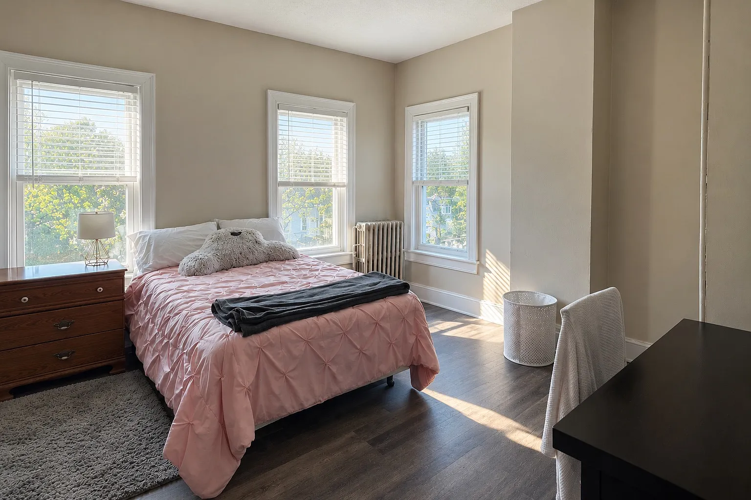 72 Walnut St — Photo 4